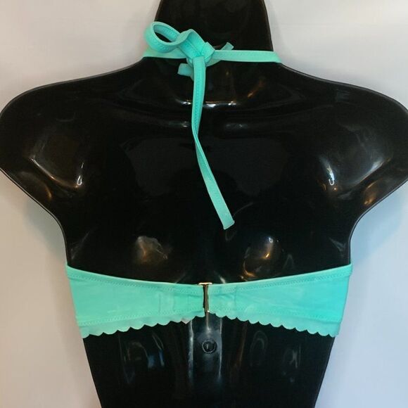 Victoria's Secret Underwire Full Support Bikini Top - Picture 5 of 7